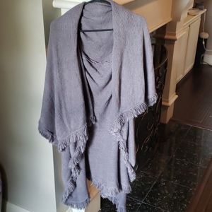 Long Sleeveless Cartigan Sweater